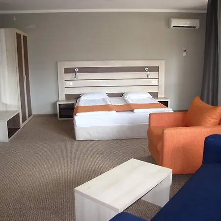 Blue Orange Hotel 4*
